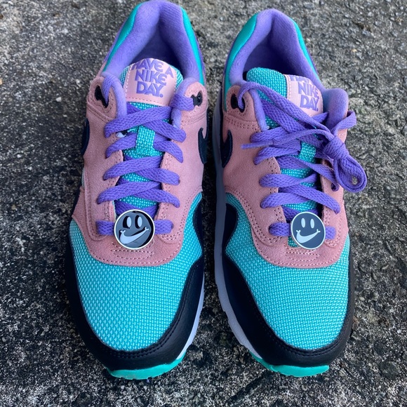 Have A Nike Day Air Max 1 - Picture 3 of 3